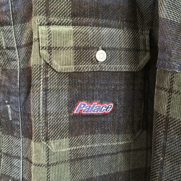 LIGHTLY USED Palace Corduroy Button Up Shirt Jacket US Size XL - Picture 3 of 4